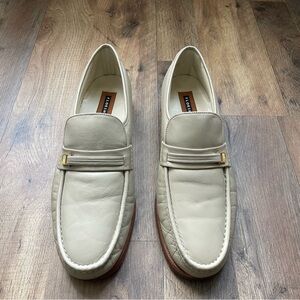 Vintage Florsheim Mens Imperial Cream Leather Gold Buckle Loafers